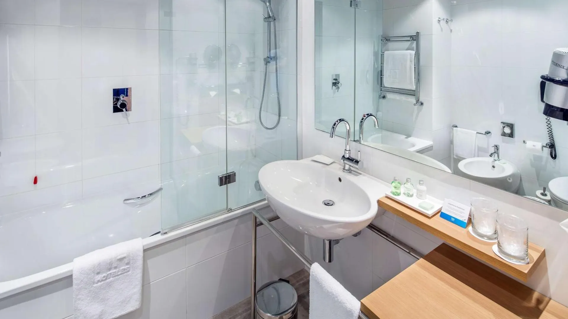 Hotel Nh Milano Fiera Rho 4*,